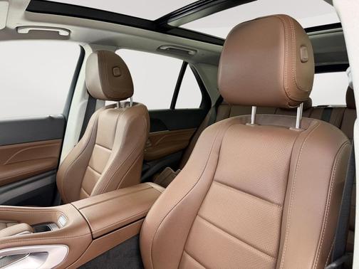 Twilight Blue Metallic 2025 Mercedes-Benz GLE 450e 4MATIC