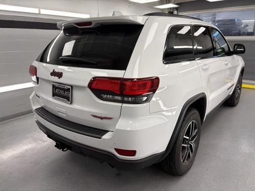 2021 Jeep Grand Cherokee Trailhawk