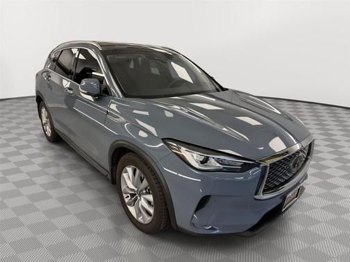 2022 INFINITI QX50 LUXE AWD