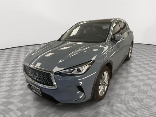 2022 INFINITI QX50 LUXE AWD