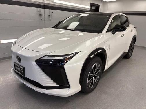 2023 Lexus RZ 450e Premium