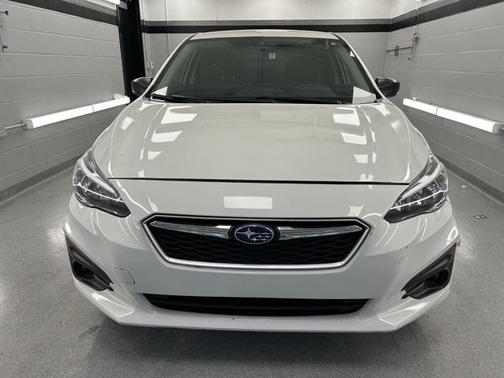 2019 Subaru Impreza 2.0i