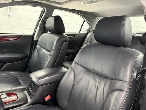 2005 Lexus ES 330 Base