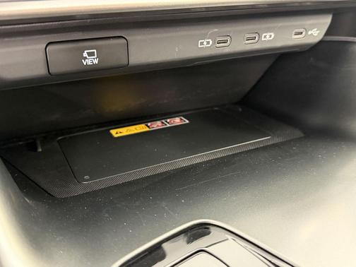 Eminent White Pearl 2025 Lexus RZ 450e Premium