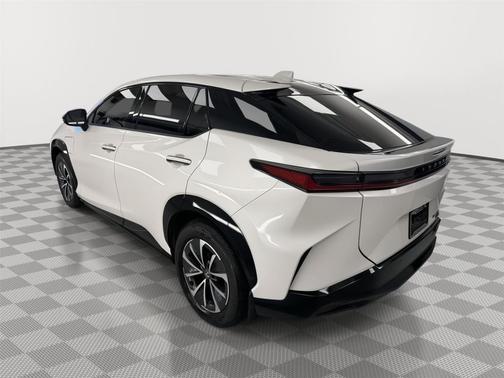 Eminent White Pearl 2025 Lexus RZ 450e Premium