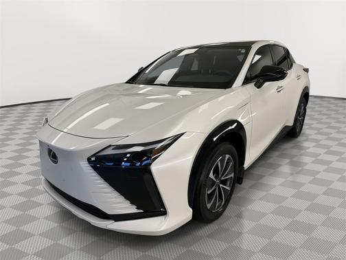 Eminent White Pearl 2025 Lexus RZ 450e Premium