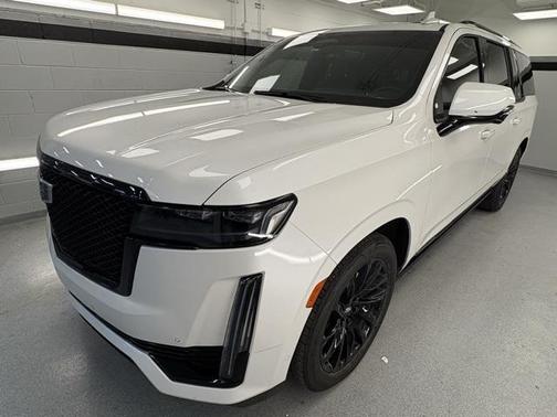 2024 Cadillac Escalade ESV Sport Platinum