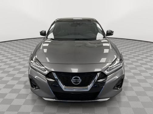 Gun Metallic 2022 Nissan Maxima 3.5 Platinum
