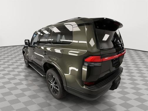 Nori Green Pearl 2024 Lexus GX 550 Premium+