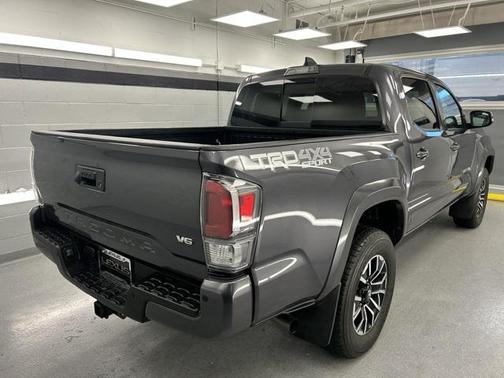 2022 Toyota Tacoma TRD Sport