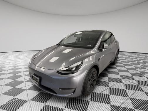 2025 Tesla Model Y Long Range Dual Motor All-Wheel Drive