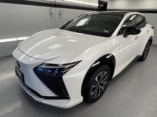 2024 Lexus RZ 450e Premium