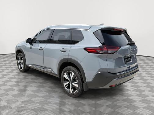 Boulder Gray Pearl 2023 Nissan Rogue SL