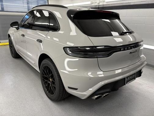 2024 Porsche Macan S