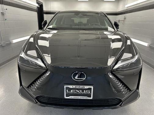 2023 Lexus RZ 450e Luxury