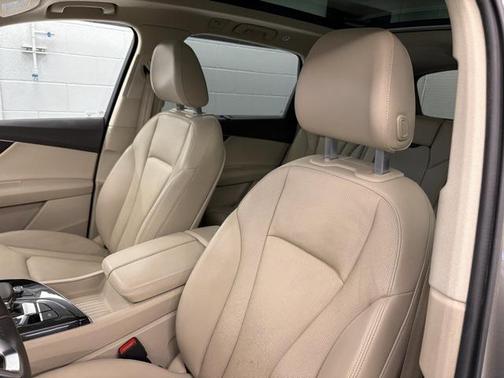 2017 Audi Q7 3.0T Premium