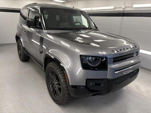 2022 Land Rover Defender 90 X-Dynamic SE