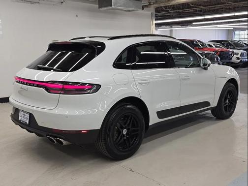 2019 Porsche Macan Macan S