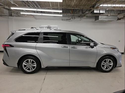 Silver 2022 Toyota Sienna Limited