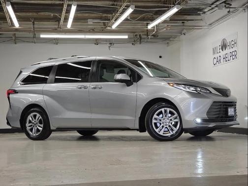 Silver 2022 Toyota Sienna Limited