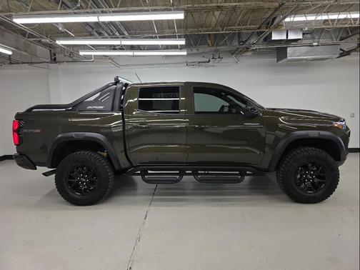 Harvest Bronze Metallic 2025 Chevrolet Colorado ZR2
