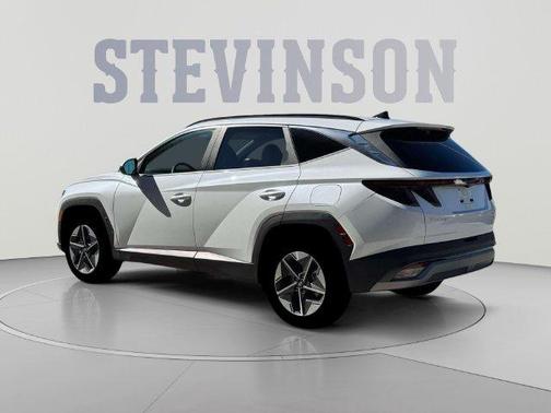 Pearl 2026 Hyundai TUCSON Hybrid SEL Convenience