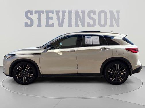 Majestic White 2021 INFINITI QX50 Luxe