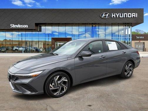 Gray 2025 Hyundai ELANTRA HEV SEL