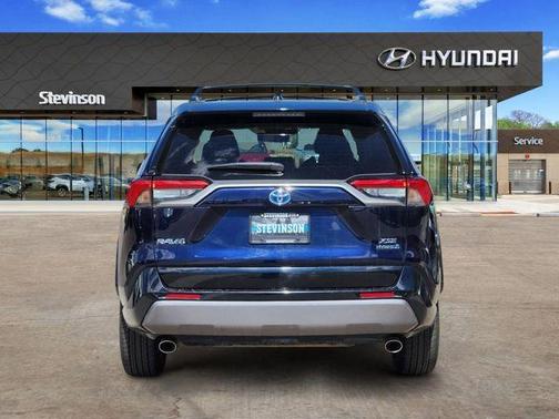 2021 Toyota RAV4 Hybrid XSE
