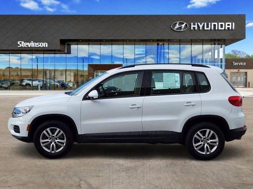 2016 Volkswagen Tiguan S