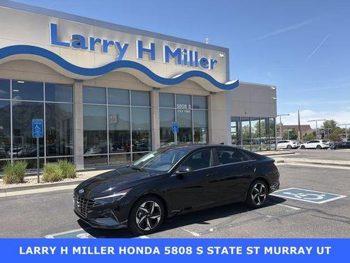 Onyx Black 2023 Hyundai ELANTRA Limited