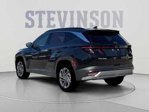 Ash Black 2026 Hyundai TUCSON Hybrid Limited