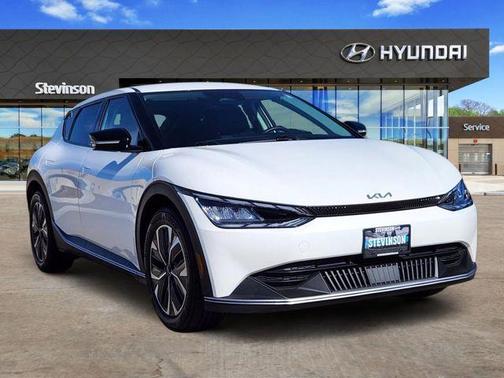 2024 Kia EV6 Light Long Range