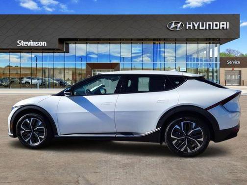 2024 Kia EV6 Light Long Range