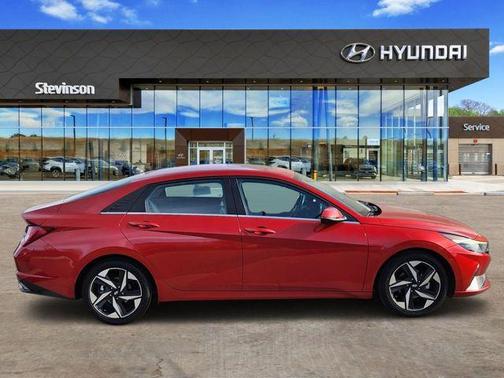 2021 Hyundai ELANTRA Limited