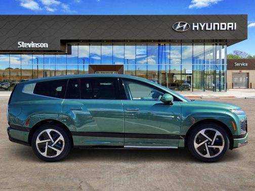Green 2026 Hyundai IONIQ 9 PERFORMANCE CALLIGRAPHY