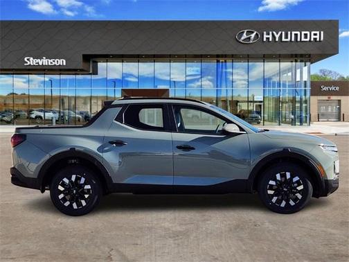2026 Hyundai SANTA CRUZ SEL Activity