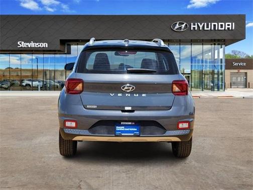 2024 Hyundai VENUE Limited