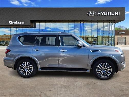 2023 Nissan Armada SL