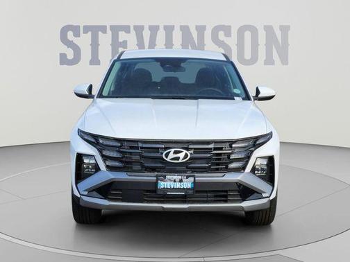 Serenity White Pearl 2026 Hyundai TUCSON SE