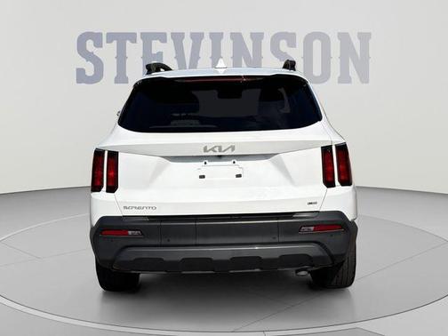 Glacial White Pearl 2023 Kia Sorento X-Line EX