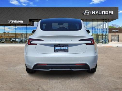 2024 Tesla Model 3 Long Range