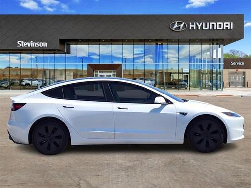 2024 Tesla Model 3 Long Range
