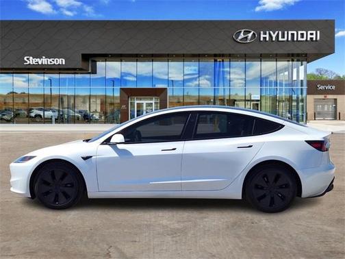 2024 Tesla Model 3 Long Range