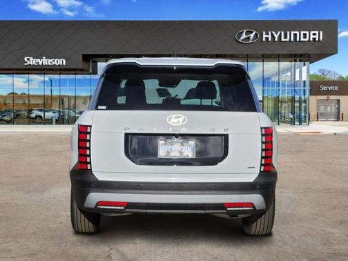 2026 Hyundai PALISADE SE