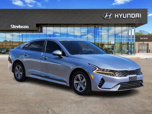 2023 Kia K5 LXS