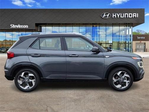 2024 Hyundai VENUE Limited