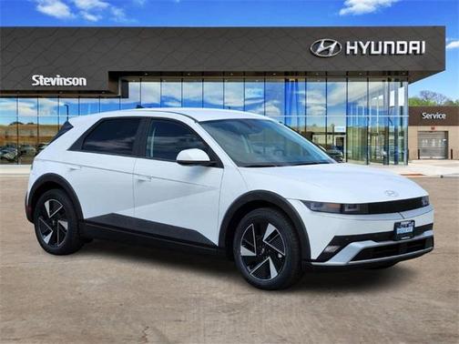 2025 Hyundai IONIQ 5 SEL