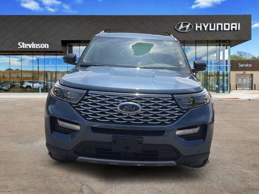 Blue Metallic 2020 Ford Explorer Platinum