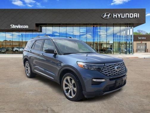 Blue Metallic 2020 Ford Explorer Platinum